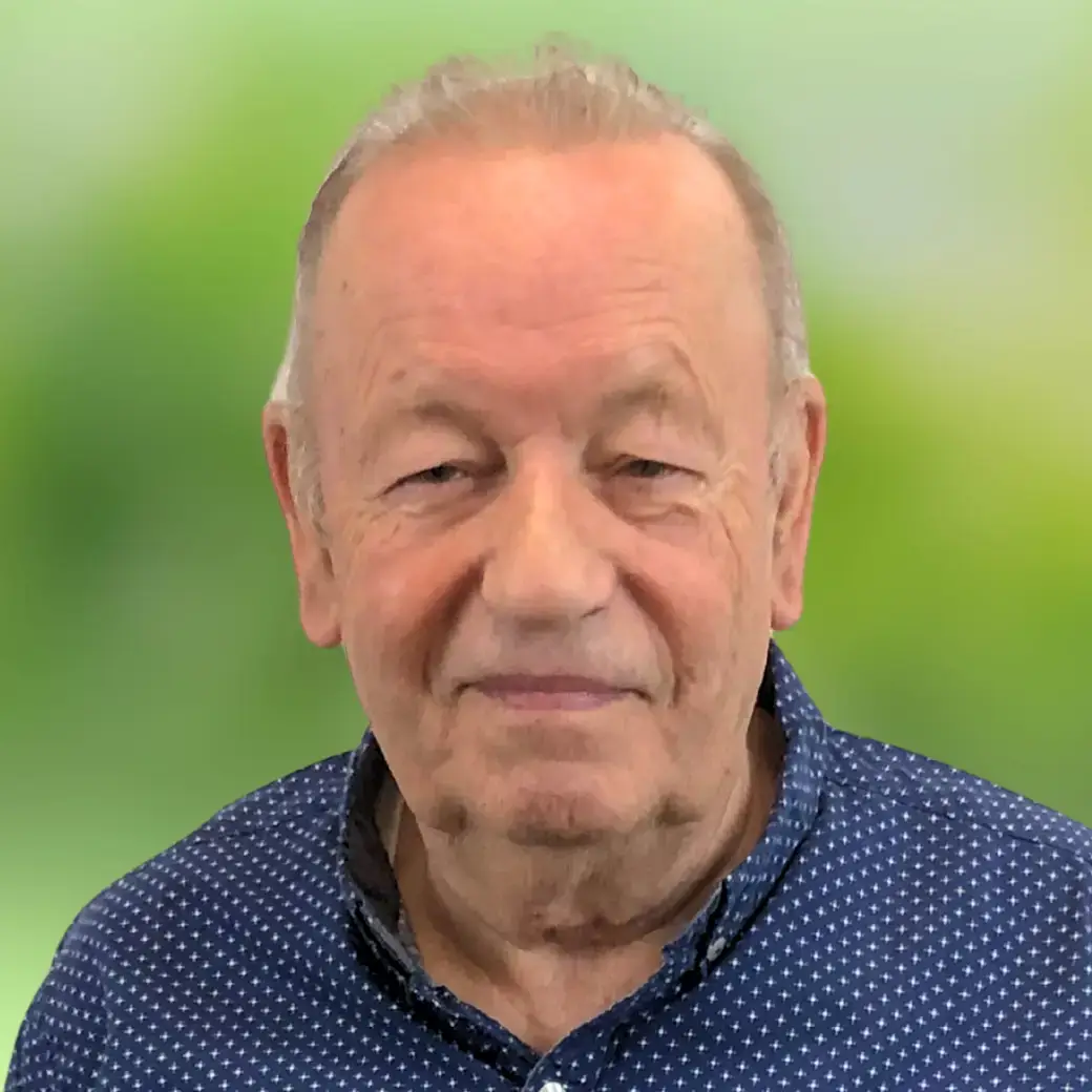 Home 74 Dr. med. dipl. chem. Michael Weber